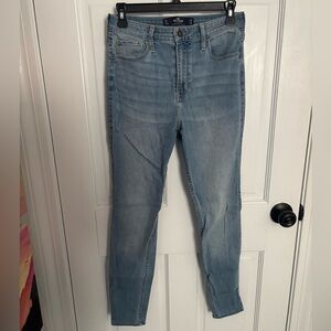 Hollister Light Wash Super Skinny Jeans